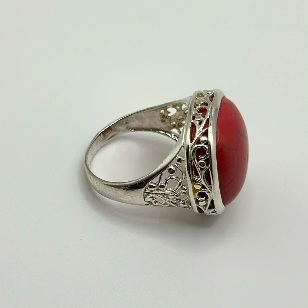 Elegant 925 Sterling silver ring real stone